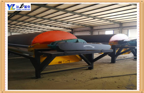 內(nèi)蒙古小型鐵礦磁選機(jī)多少錢一臺(tái)_內(nèi)蒙古小型鐵礦磁選機(jī)多少錢一臺(tái)如何配置，選三氧化二鐵嗎？